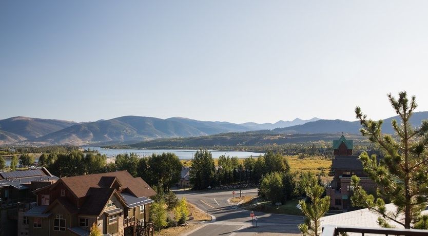 Photo of Lake Retreat