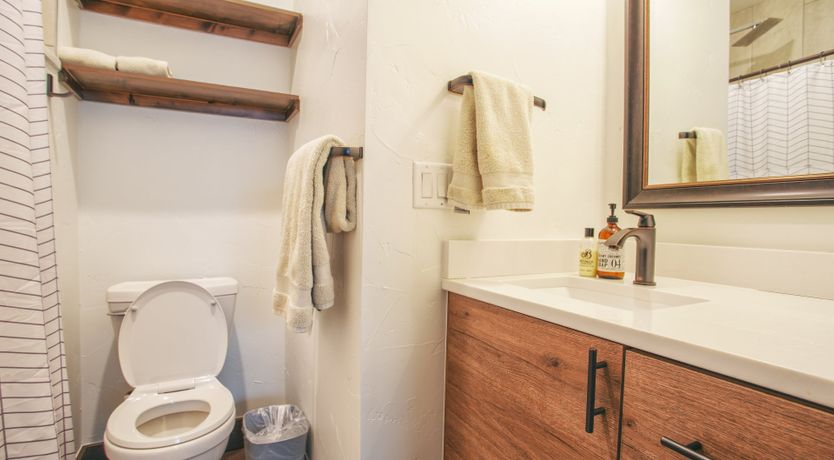 Photo of Lake Retreat