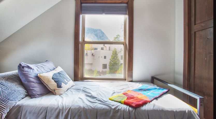 Photo of Lake Retreat