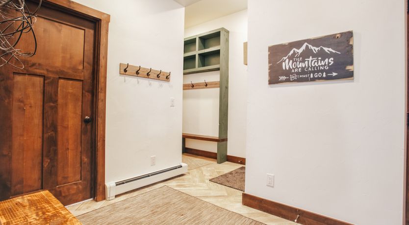 Photo of Lake Retreat