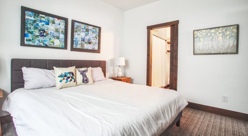 Photo of Lake Retreat