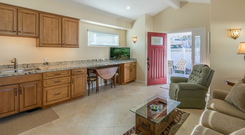 Photo of Violet Three