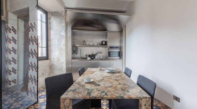 Photo of Mirror Slate