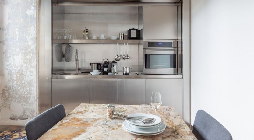 Photo of Mirror Slate