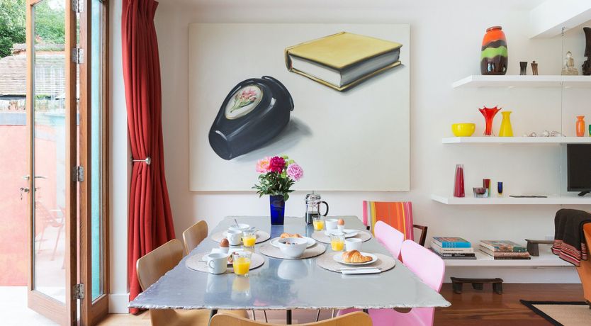 Photo of Colourful Connoisseur