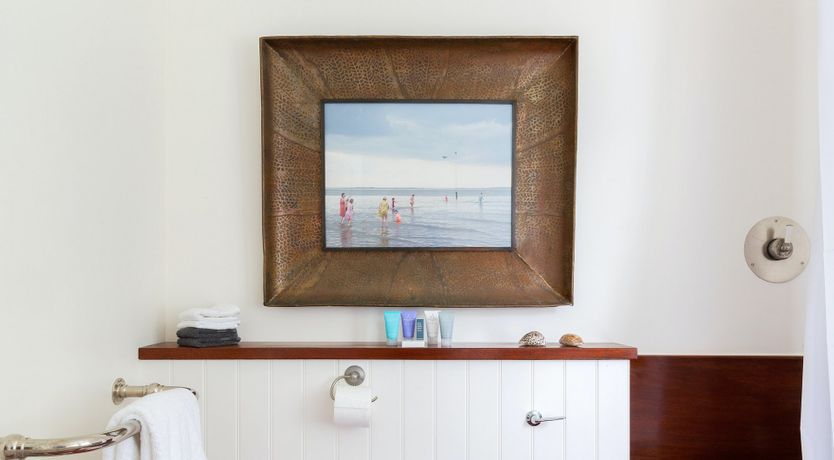 Photo of Colourful Connoisseur