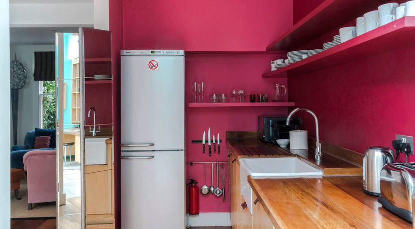 Photo of Colourful Connoisseur