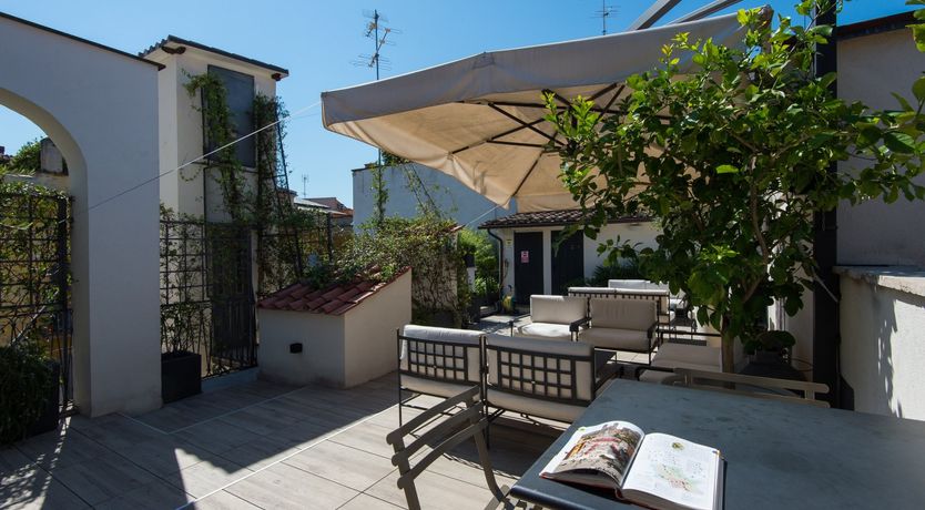 Photo of Lemon & Liquorice