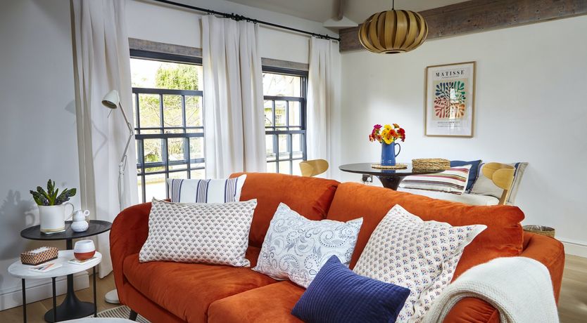 Photo of Beaming Colours