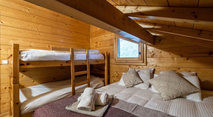 Photo of Grand Shelter