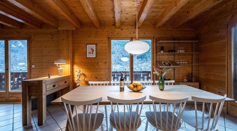 Photo of Grand Shelter