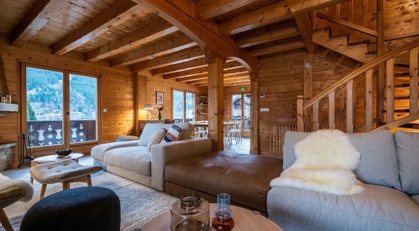 Photo of Grand Shelter