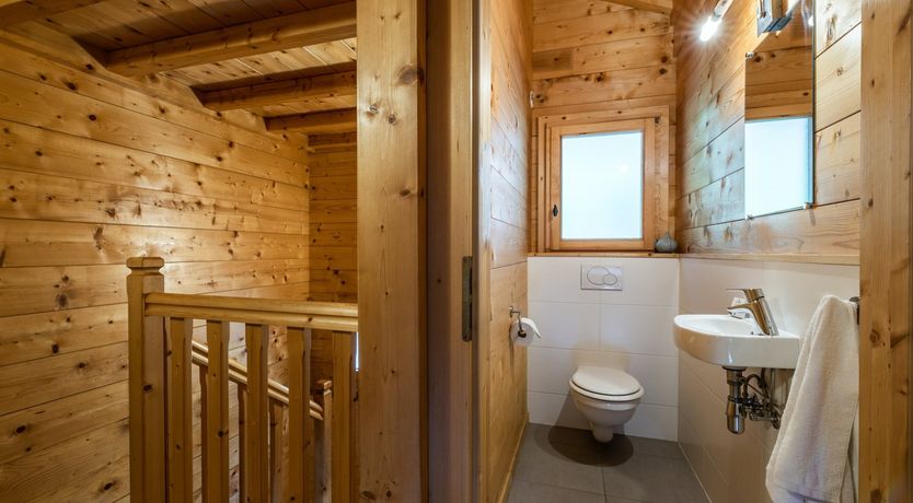 Photo of Grand Shelter