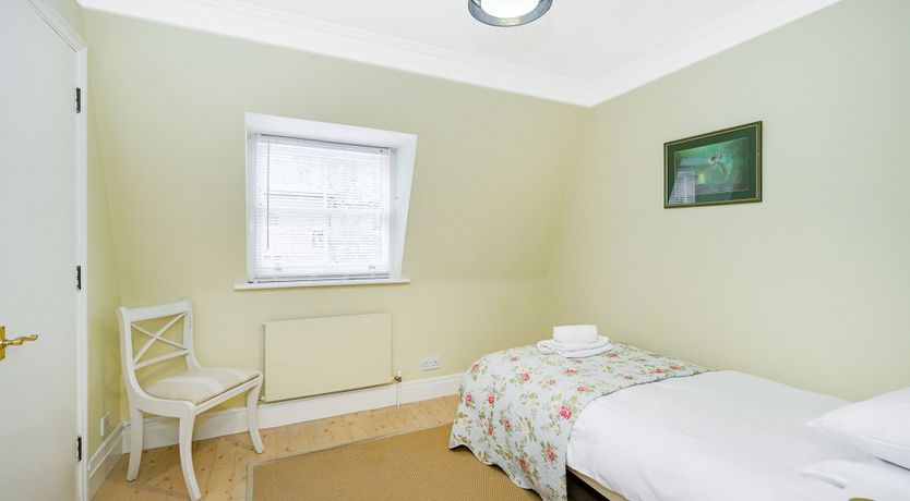 Photo of The Queensdale