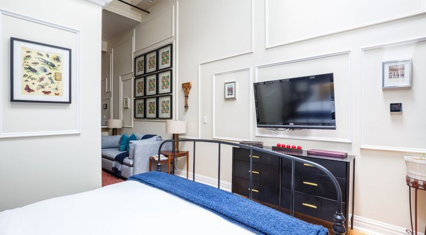 Photo of The Azure Box