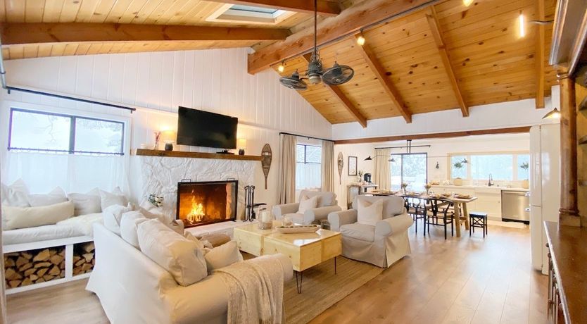 Photo of The Straight & Arrow