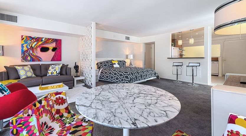 Photo of The Lady In Red