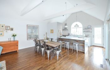 Walcott Holiday Home