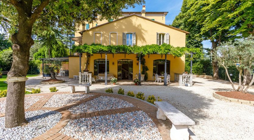 Photo of Enchanting Portico