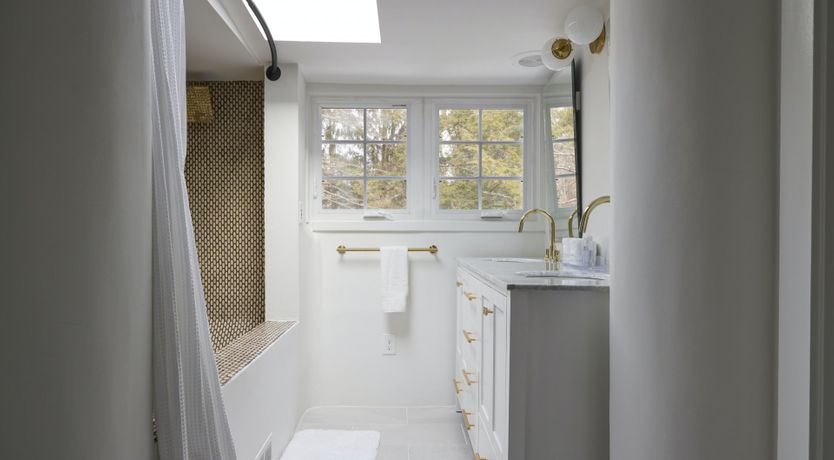 Photo of Upstate Escape