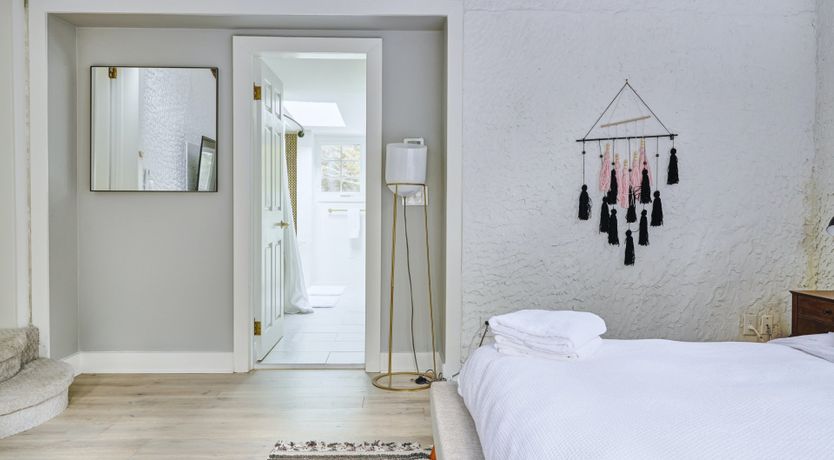 Photo of Upstate Escape