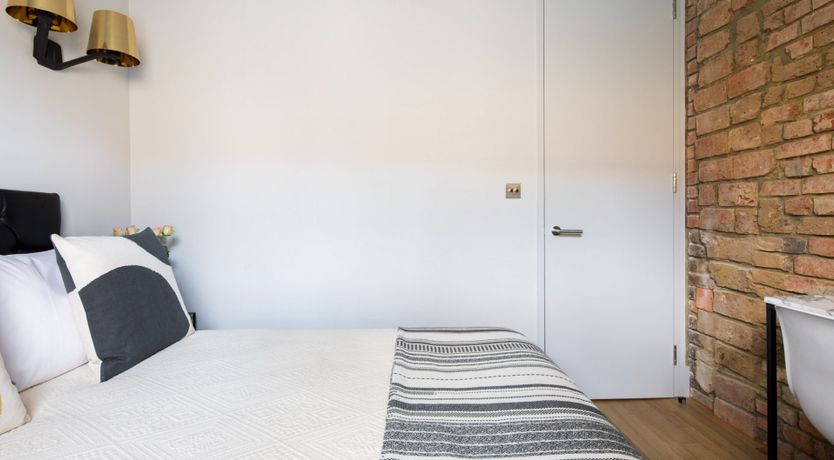 Photo of Pot Kettle Black