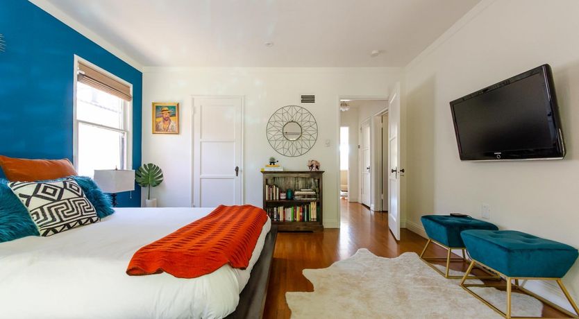 Photo of Silver Shell