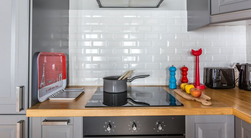 Photo of The Illustrator