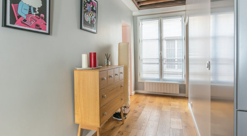 Photo of The Illustrator