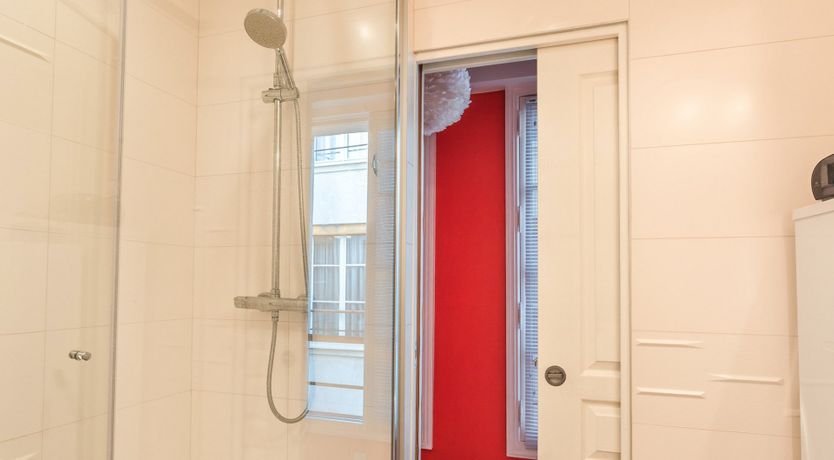 Photo of The Illustrator