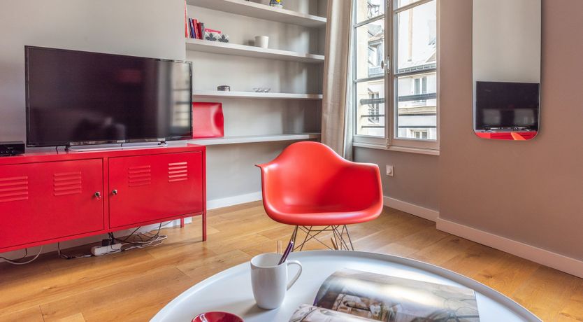 Photo of The Illustrator