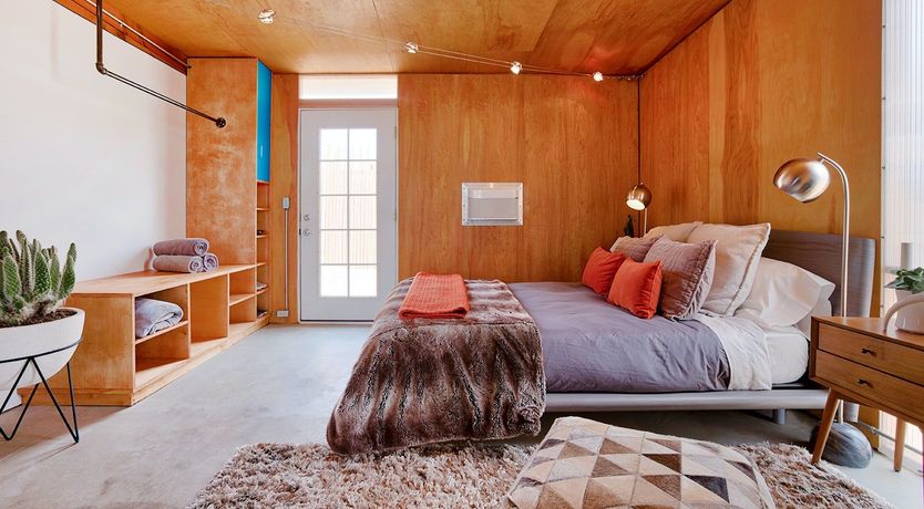 Photo of Abstractionist