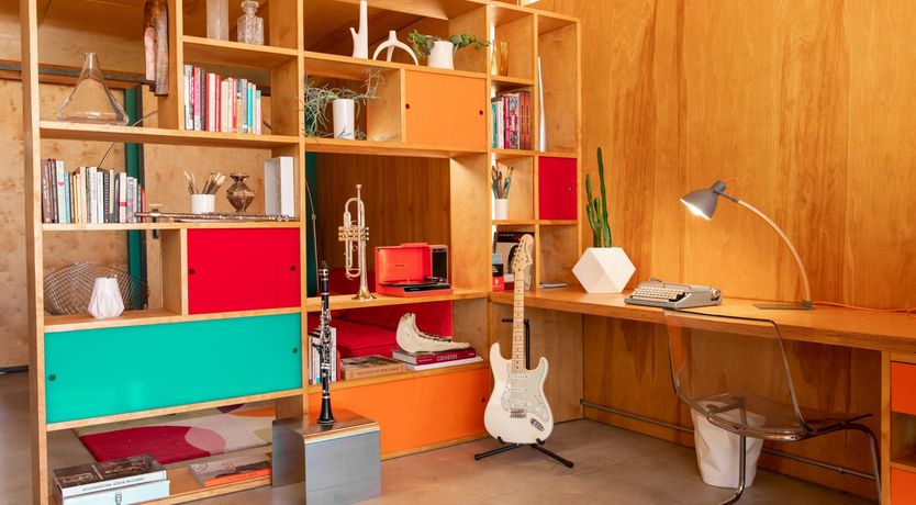 Photo of Abstractionist