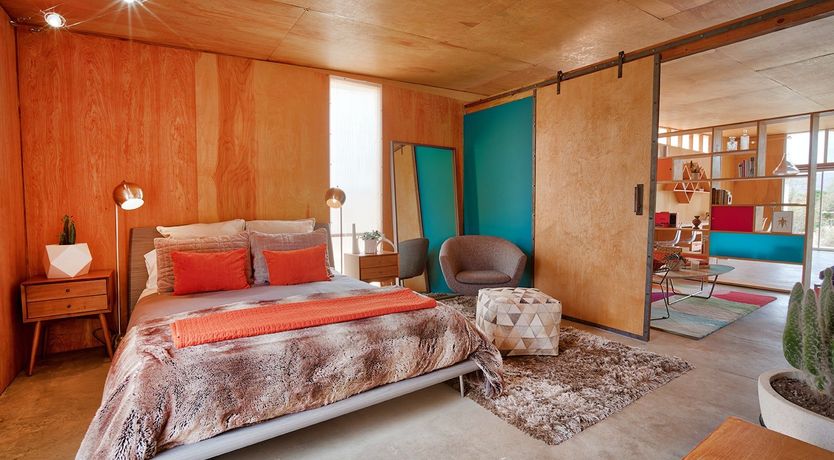 Photo of Abstractionist