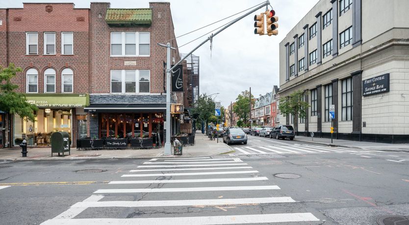 Photo of The Mesmerised Voyager