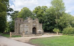 Photo of Castle Gatehouse