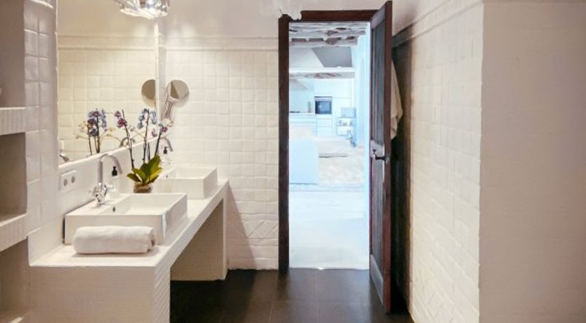 Photo of Night Swimming