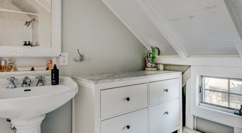 Photo of The Captain's House