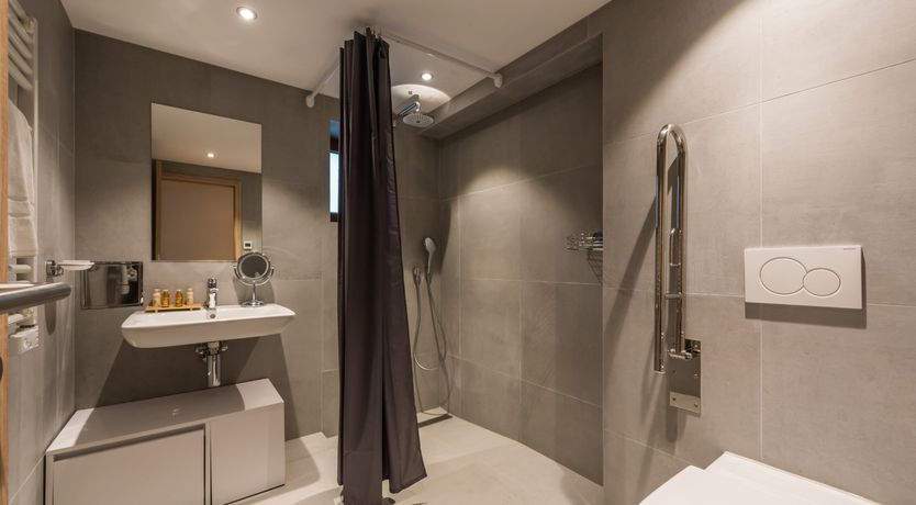 Photo of Douglas Fir