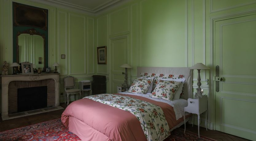 Photo of Chateau National Treasure