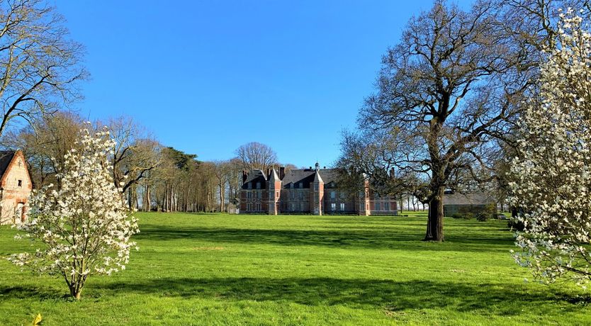 Photo of Chateau National Treasure