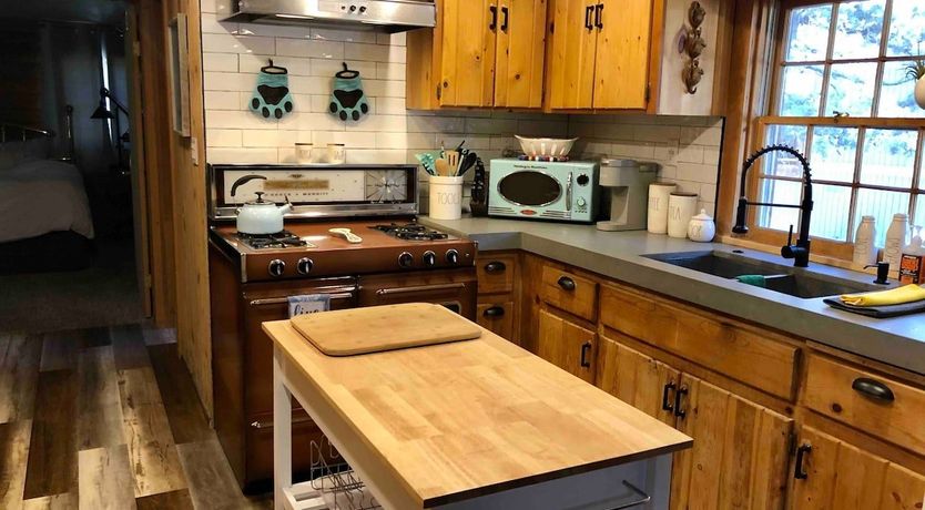 Photo of The Log Cab-Inn