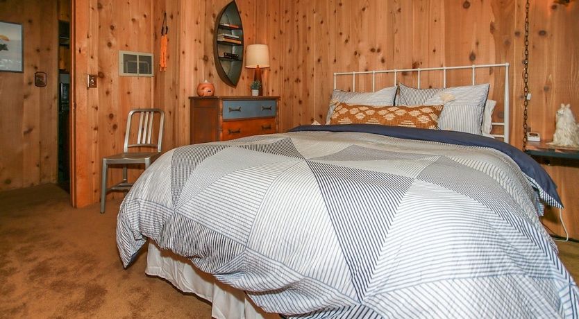 Photo of The Log Cab-Inn