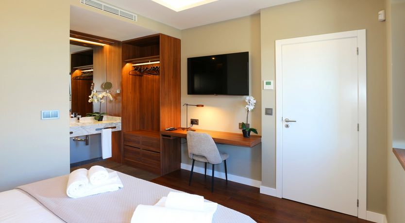 Photo of Atlantic Bound