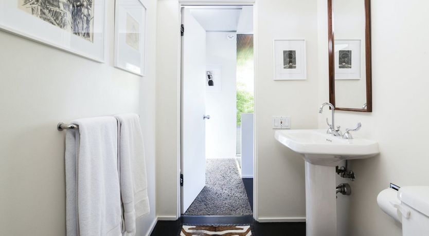 Photo of Nature Near Neutra