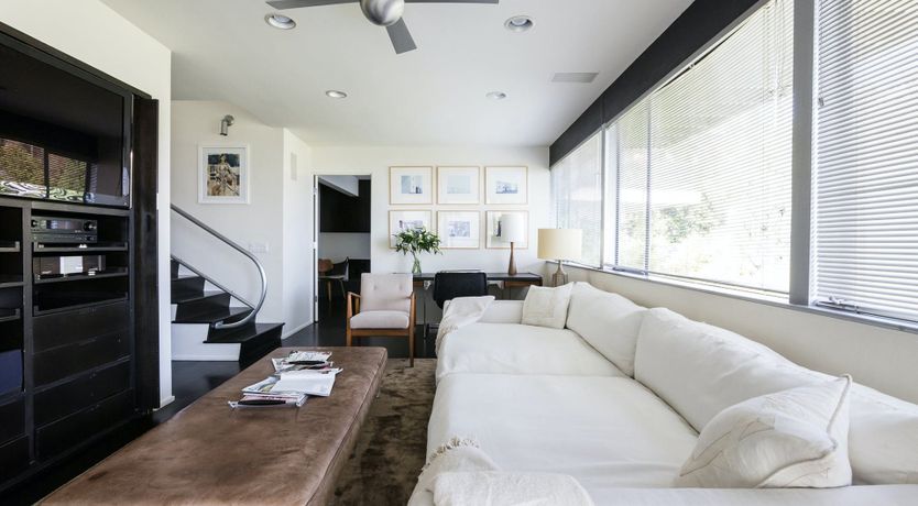 Photo of Nature Near Neutra