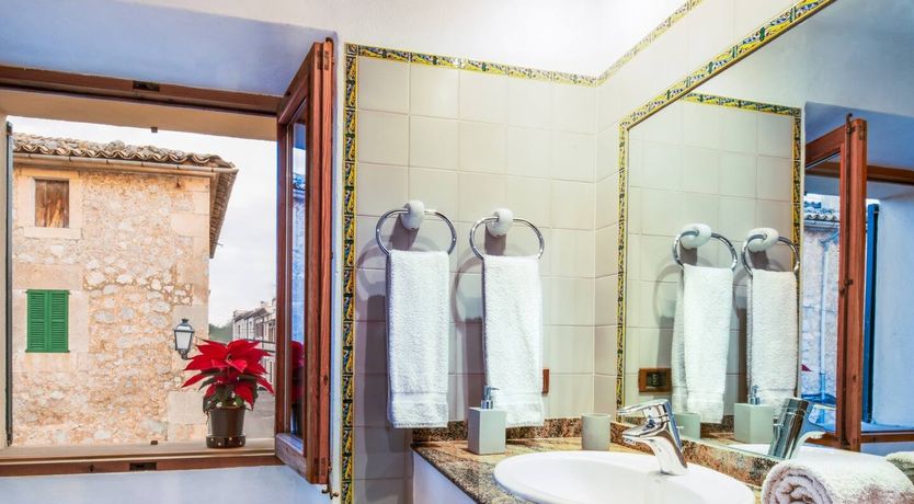 Photo of Golden Hour Grazer