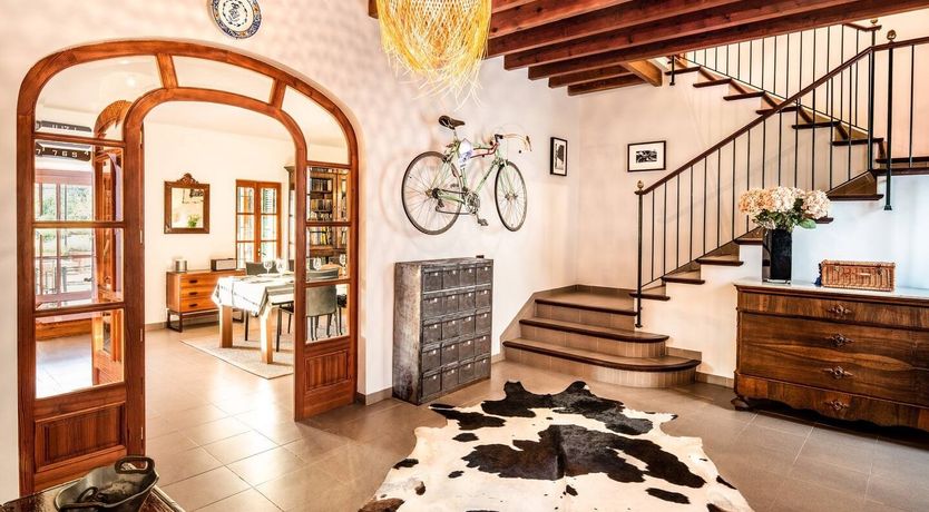 Photo of Golden Hour Grazer