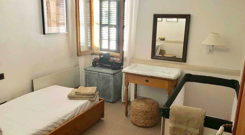 Photo of Golden Hour Grazer