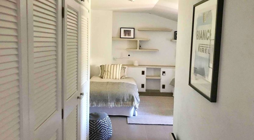 Photo of Golden Hour Grazer